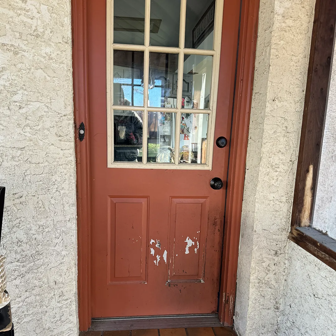 Kitchen entry door before replacement
