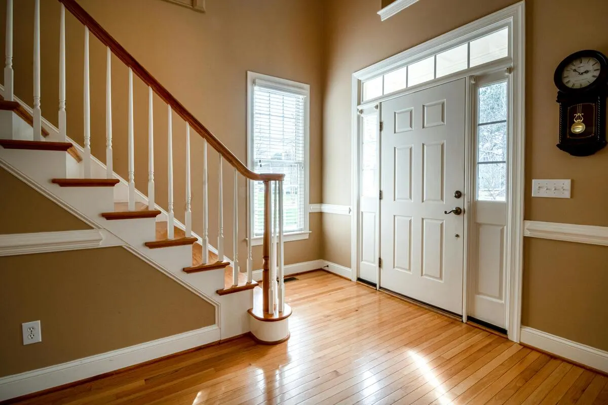 An image of a white-colored front door.