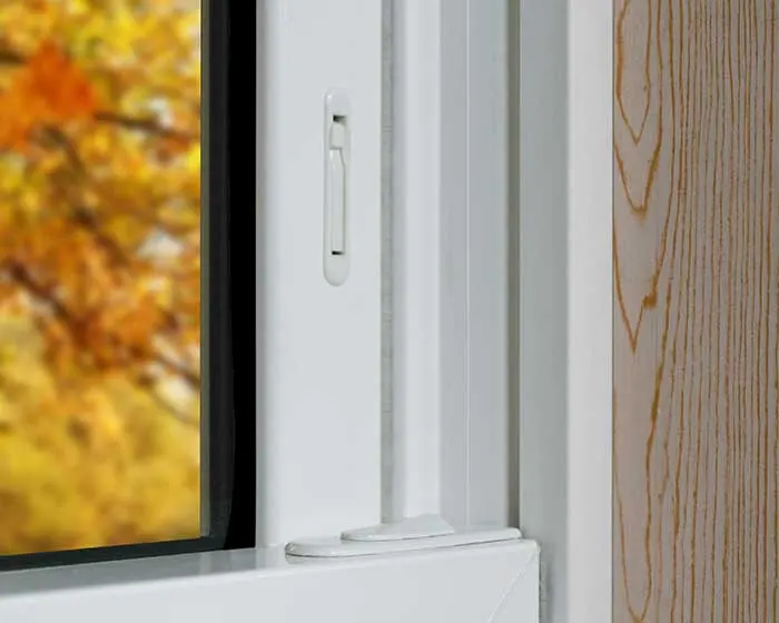 OKNA 500 Series vent latches